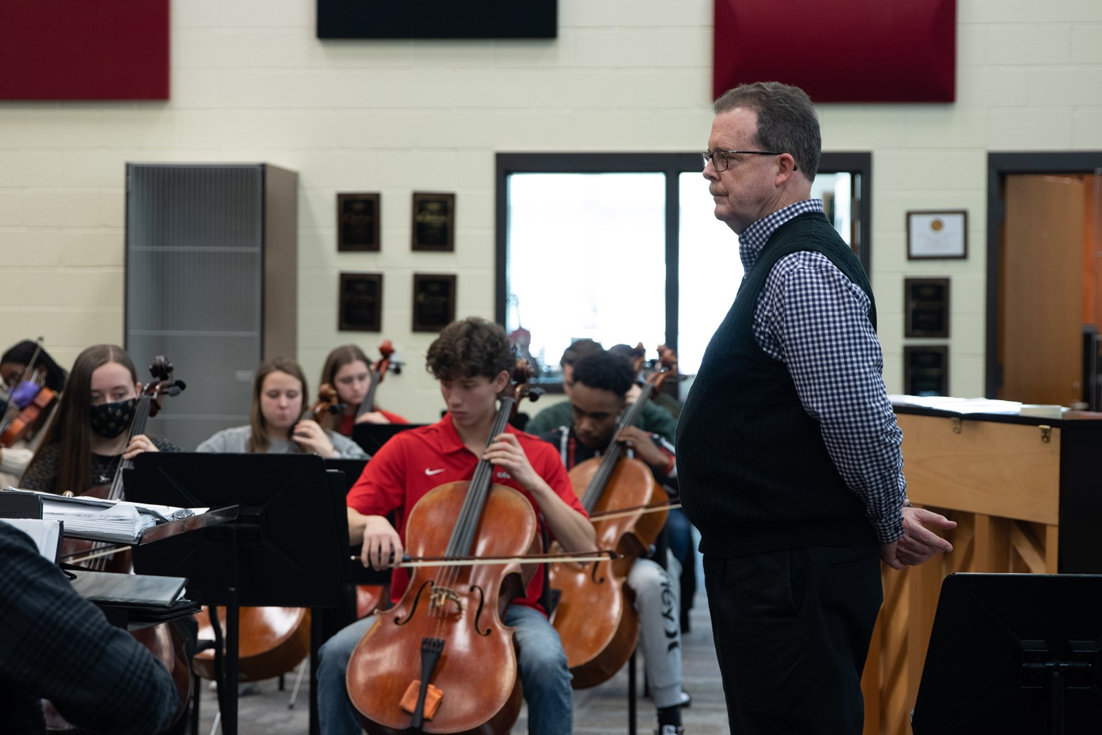 This is Cobb Jim Palmer Keeps Music Alive in Hearts of Allatoona Students